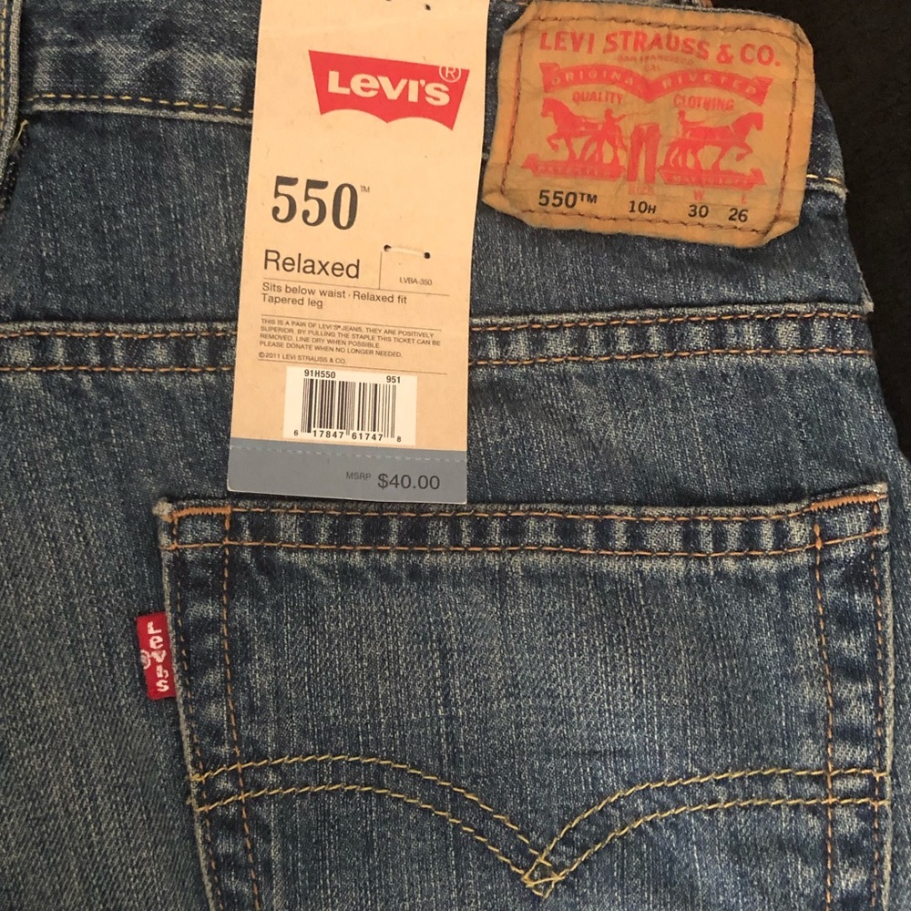 Levi’s - Picture 4 of 5